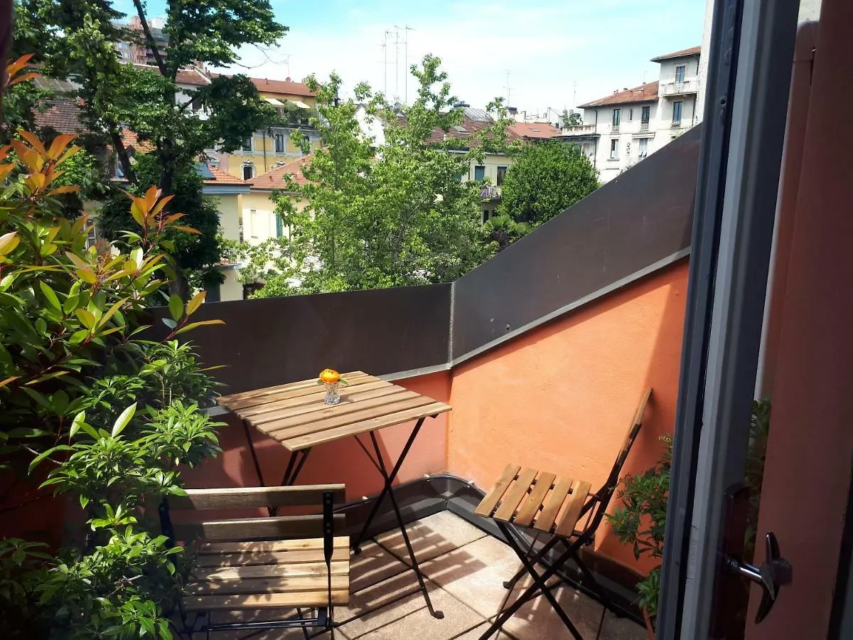 Teodora B&B Milan Italy